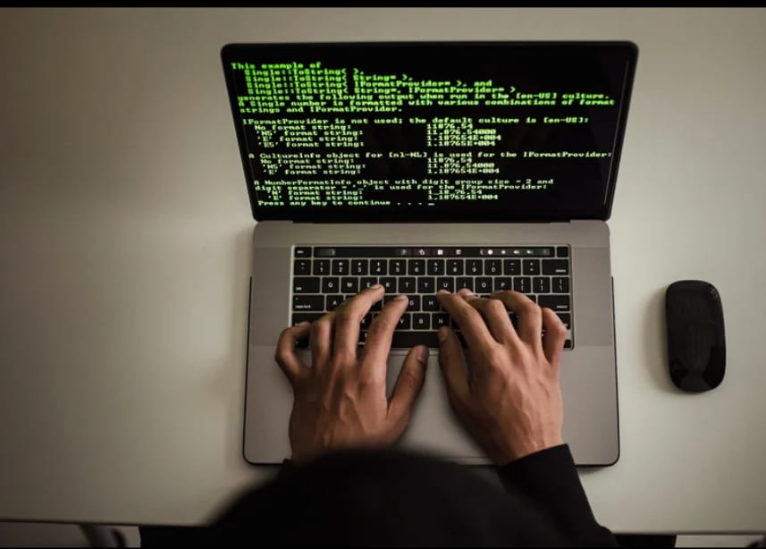 Software Industry Hiring Trends 2025: What Recruiters Look For